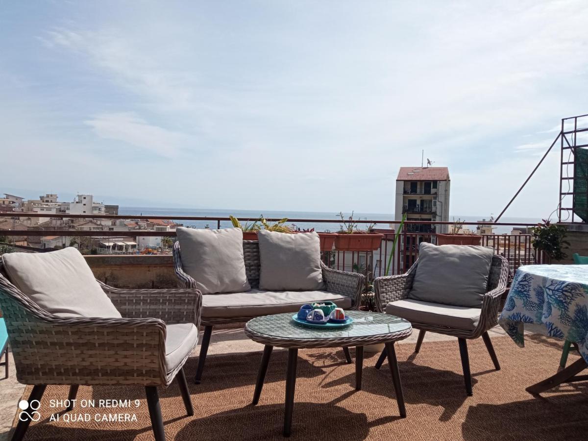 La Terrazza Di Fina * Letojanni